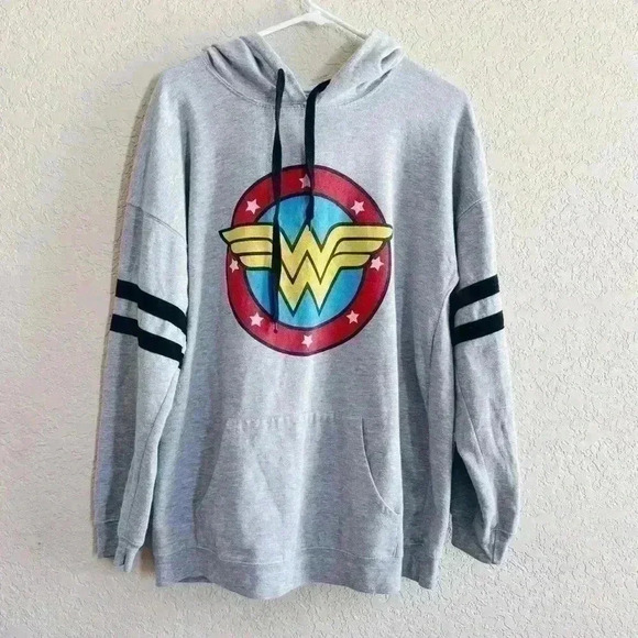 Wonder Woman Hoodie Size XL Gray Logo Kangaroo Pocket Long Sleeve, DC comics - Picture 1 of 5